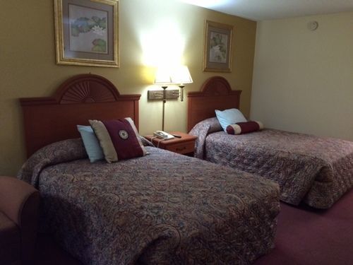 Super 8 Dahlonega Ga Hotel Exterior photo